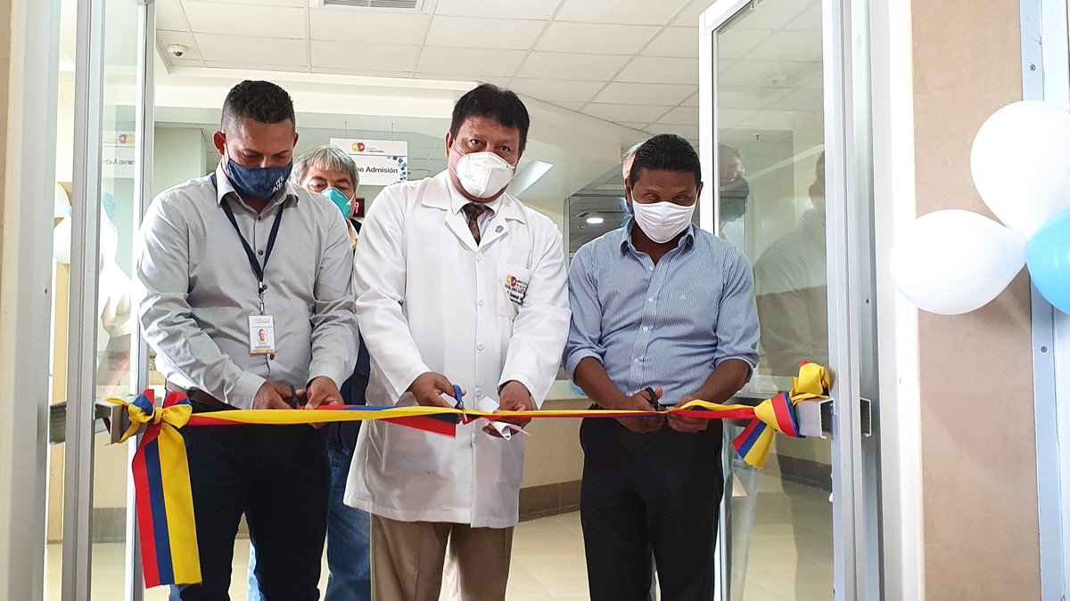 SaludImbabura's tweet photo. #SaludParaSucumbíos | 61 pacientes serán beneficiados con la atención directa en el área de diálisis del #HMVI, se habilitarán 9 puestos a partir del 20 de julio del 2020
#SomosMSP
#ActivadosPorLaSalud https://t.co/WOfahgPJv9