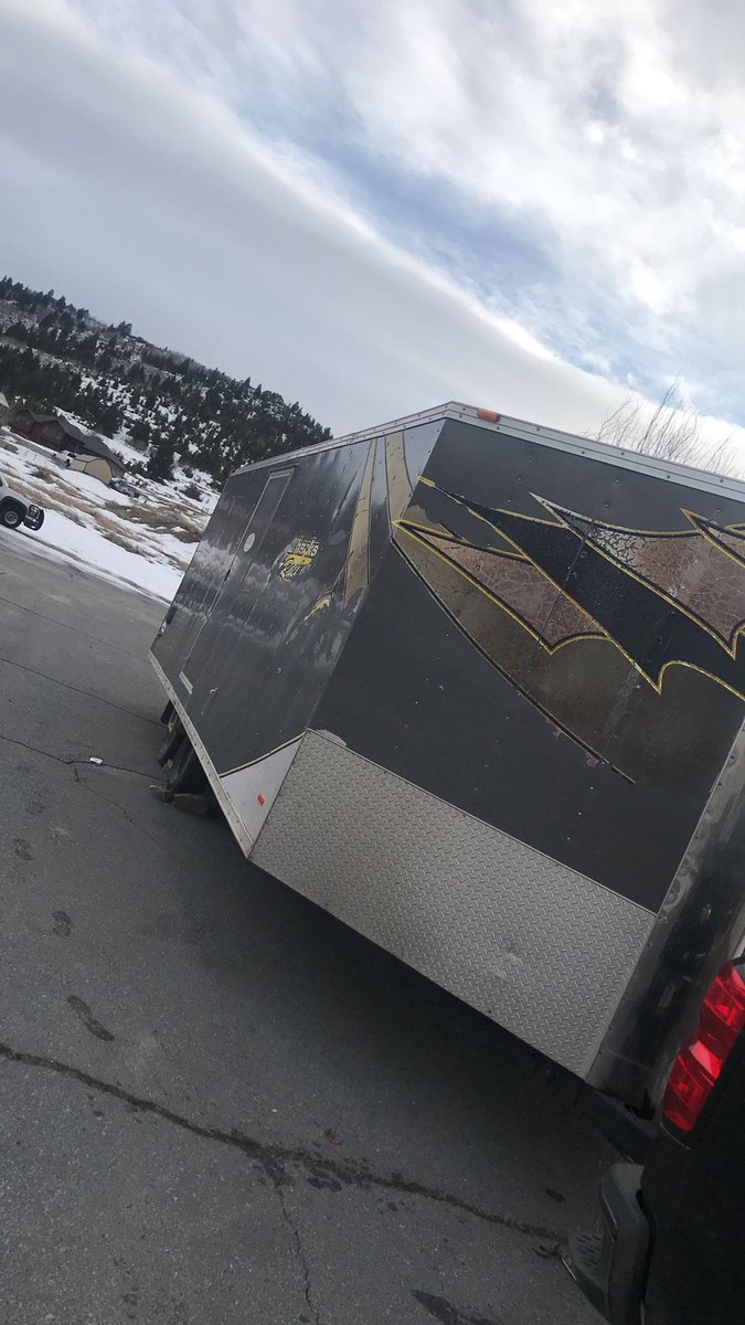 SamSterns's tweet photo. My trailer was stolen sometime over the weekend from 3547 Harrison Ave. It’s a 2005 pamu trailer, about 27ft long, and there is a peeling off sharks racing sticker on the side of it. It had two 4-wheelers in it. ANY info would be greatly appreciated! Thanks everyone!!!! https://t.co/P9JdQynPkJ