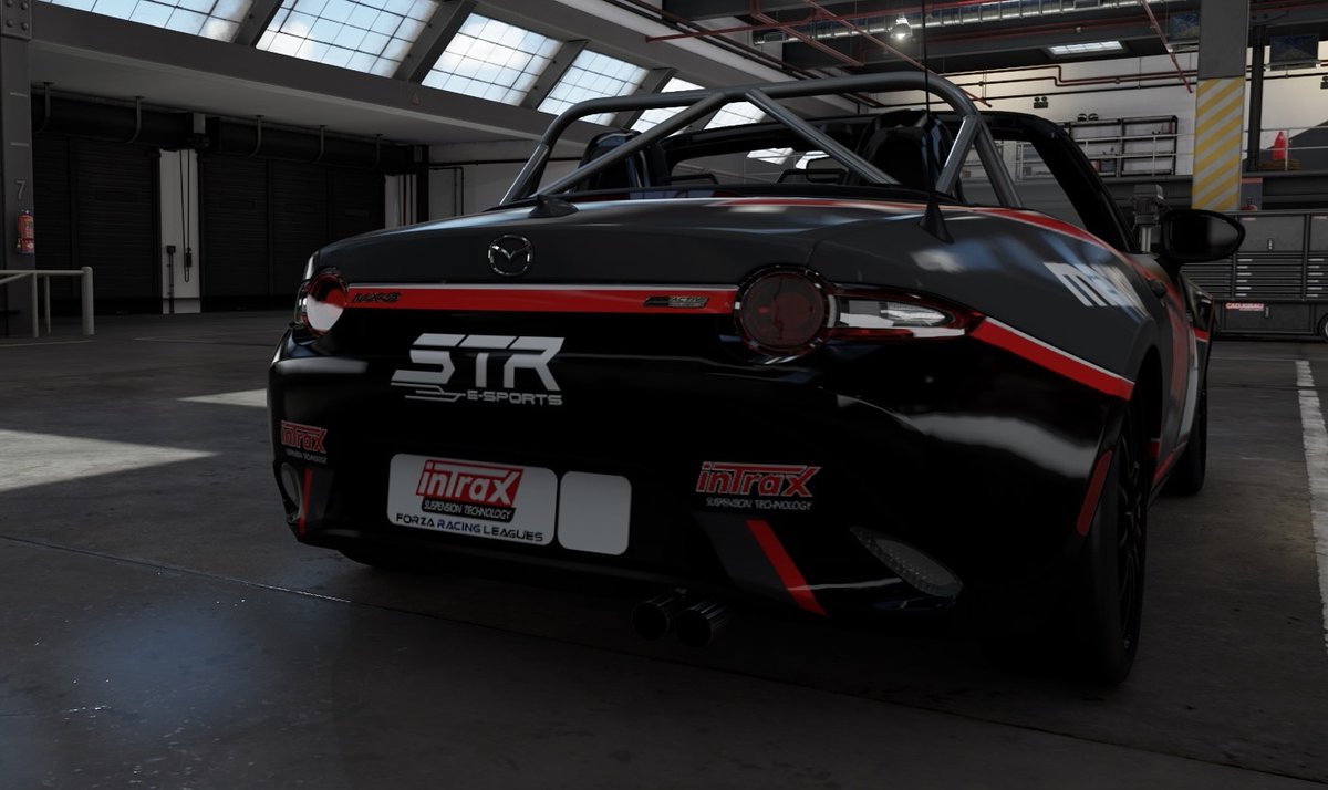 It's almost time to get the Mazda out of the garage again.
#forzaracingleagues #intraxsuspension #stresports #mazdamx5 #mazdamx5cup #racecar #racing