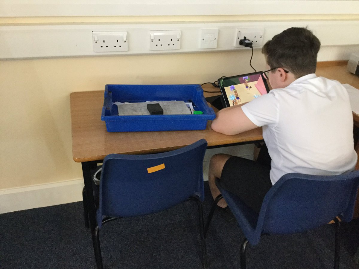 CroxbyPrimary's tweet photo. Year 6 have been historians today learning about the ancient Mayan society. We used #2write on @purpleMash to record our research and collaborate as a class. Here is our work in progress 👍🏻 #thecroxbyway https://t.co/2QHE7AjPSM