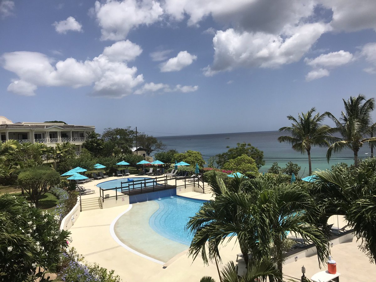 bajanbandit's tweet photo. @Barbados #MyBarbadosMemory
I just love waking up to this beautiful view for two weeks every year.
#LoveBarbados https://t.co/b8cEx8YDV0