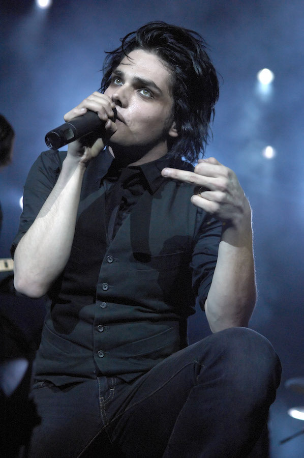 a thread of gerard's black waistcoat from 2007 aka my favorite look