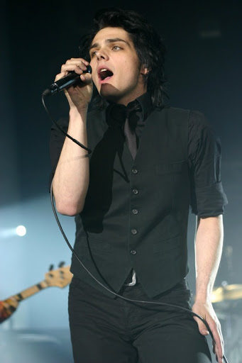 a thread of gerard's black waistcoat from 2007 aka my favorite look