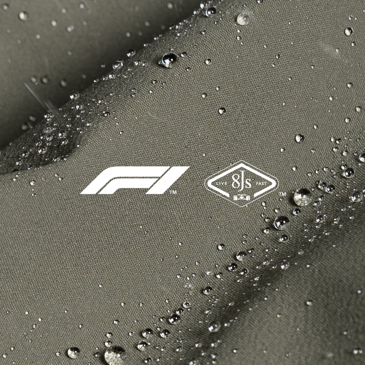 8Js_Official's tweet image. The JO01. Khaki is back in stock at 8-js.com ! 

#8JS #8JSXF1 #JACKETS #POLARTEC