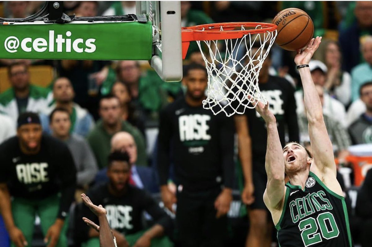 thewaynebreezie's tweet photo. I’m looking forward to a great playoff performance by this gentlemen Gordon Hayward #Celtics #CelticsBlog https://t.co/2ZYyWum4EK