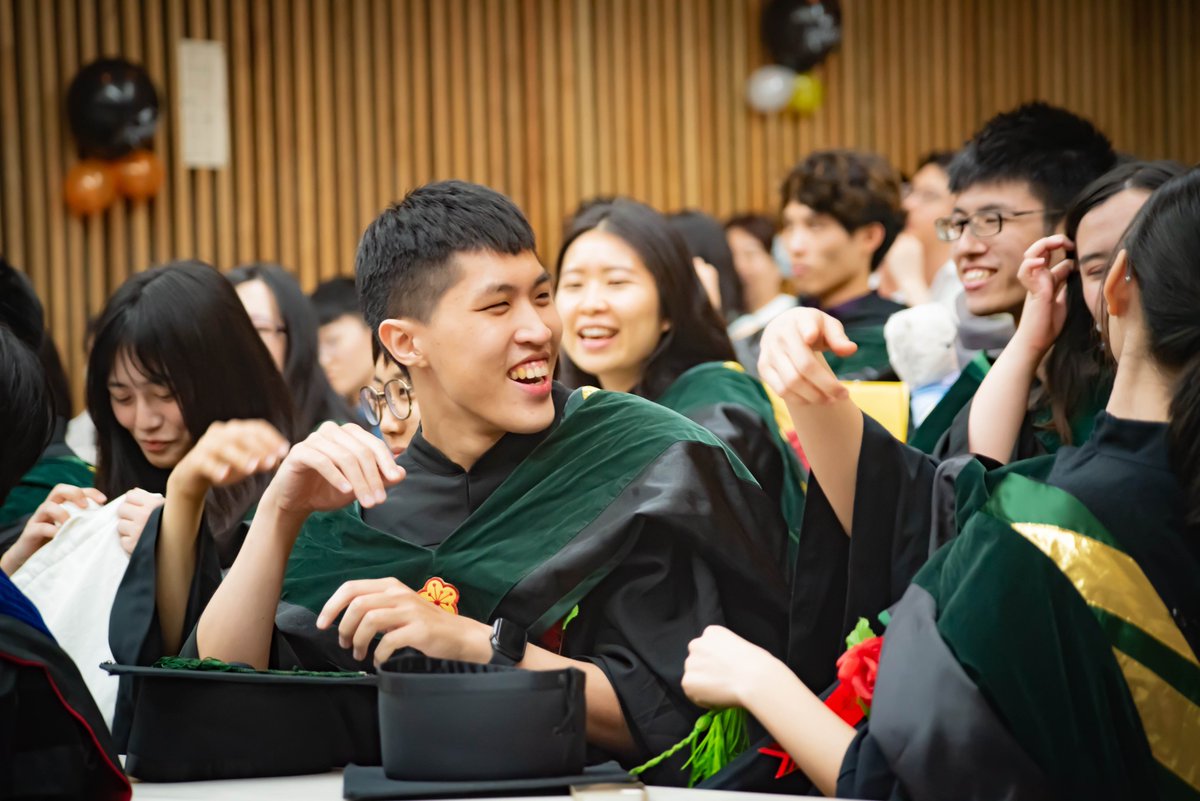 2020-06-20 Graduation ceremony at the Institute of Molecular Medicine, NTU. Congratulations!!