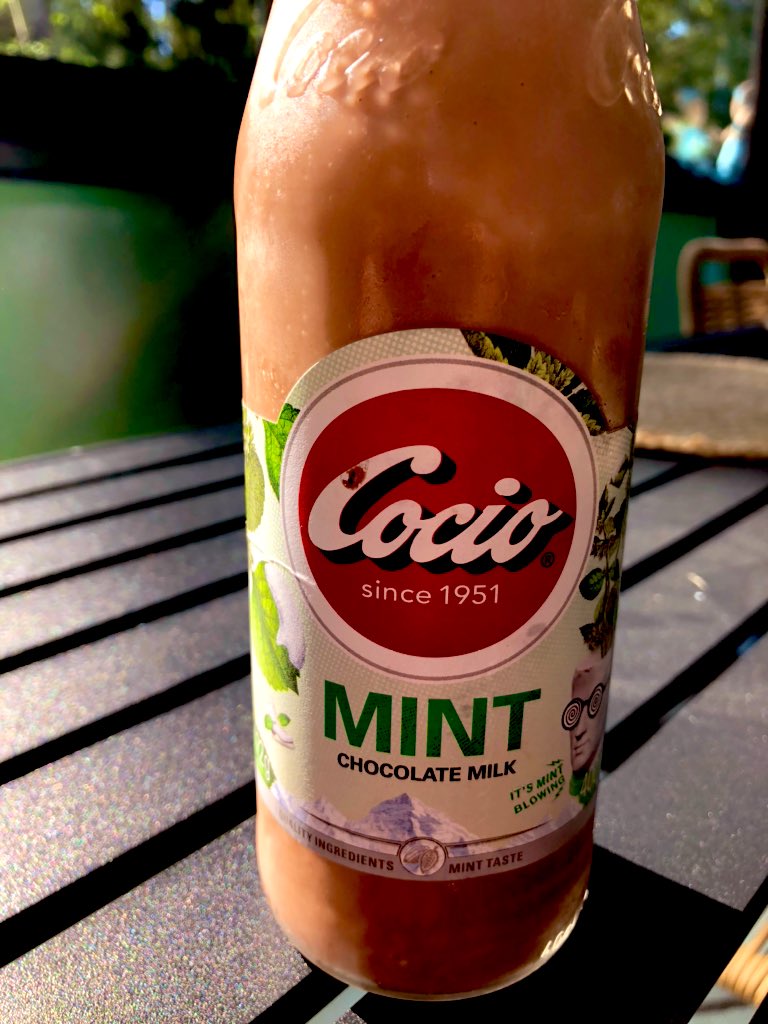 SivunenJussi's tweet photo. Herkkujen herkku! #cocio #cociomint #arla #chocolatemilk #nautihyvästä https://t.co/P9j6q3iHAL