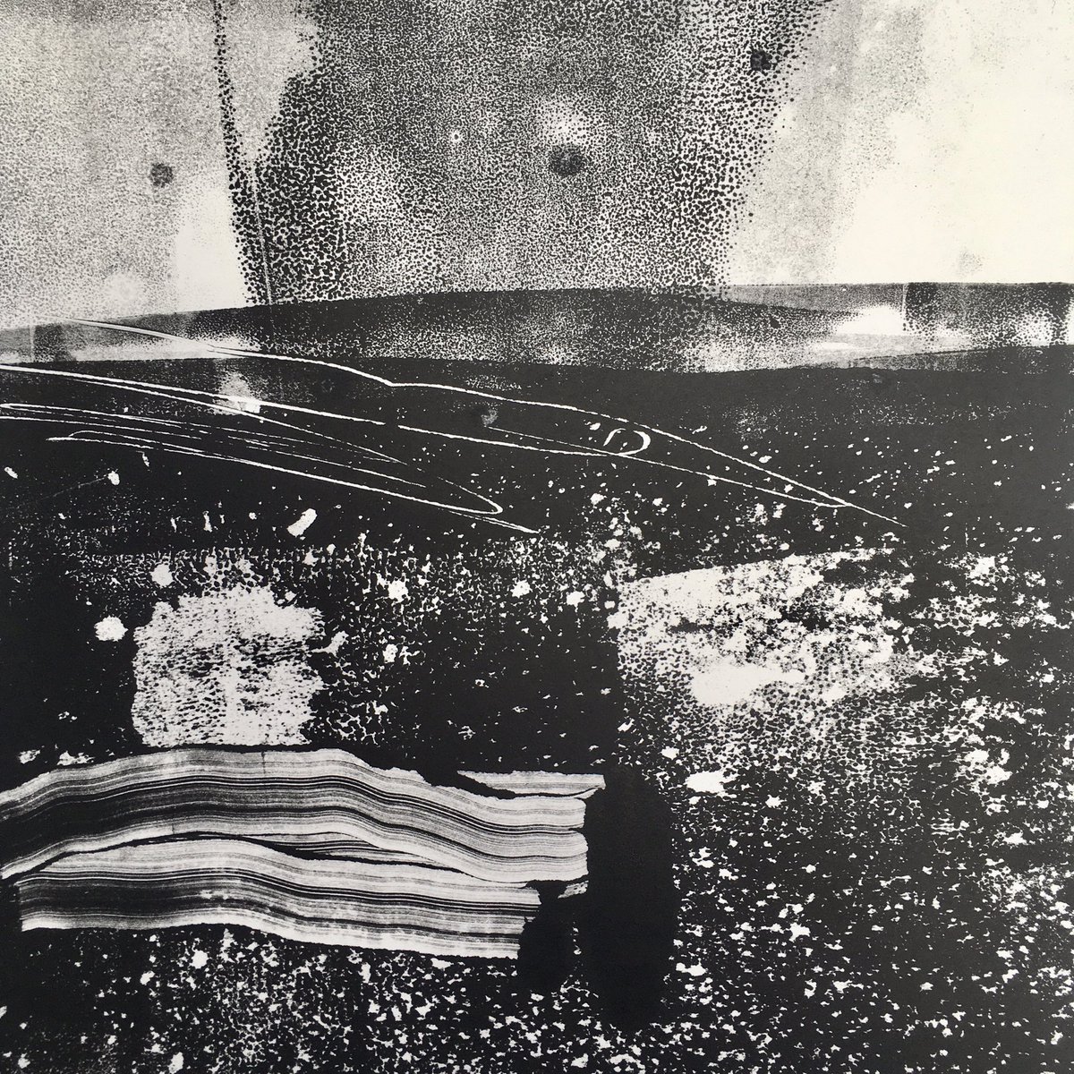 First new prints in 3 months. I haven’t been able to make work during most of the lockdown so it feels like a relief to get back in the studio. Sending positive vibes to anyone else who’s struggled. #printmaking #lockdown