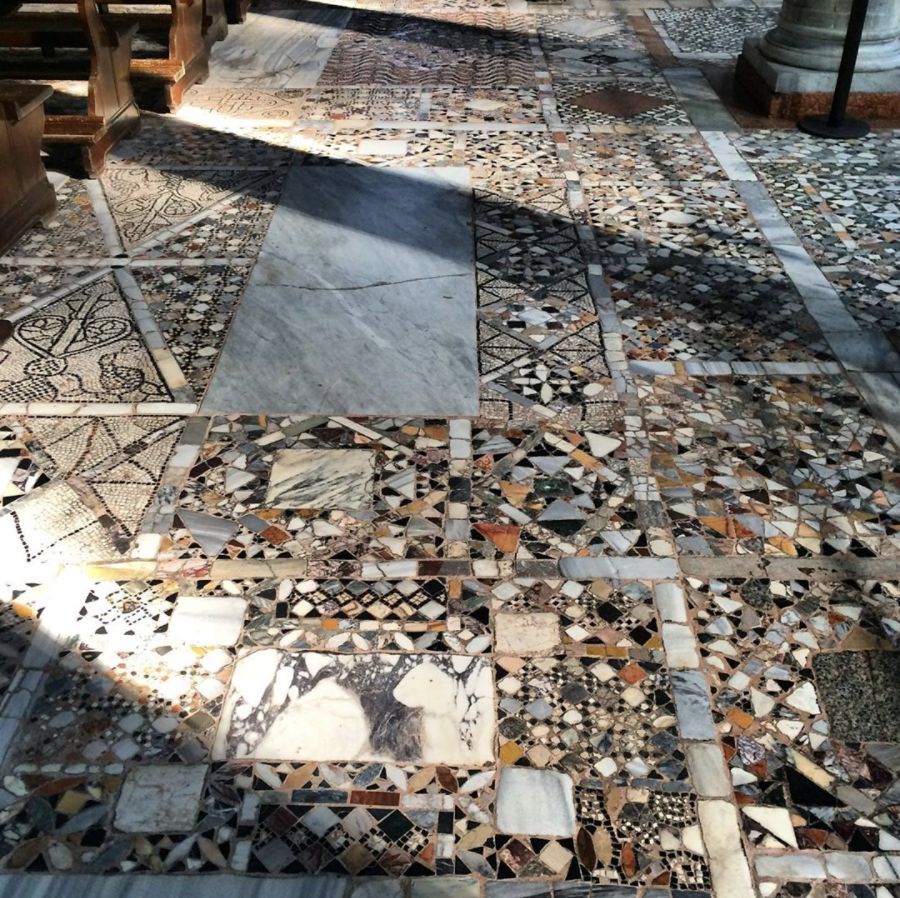 9. Santa Maria e San Donato in Murano. I teach a term in Venice, & taking  @WarwickHoA students here, with its dazzling floor of 1140, one of my favourite things - the east end with its sweet colonettes & embedded stones is more elaborate, I think, because it faces the canal.