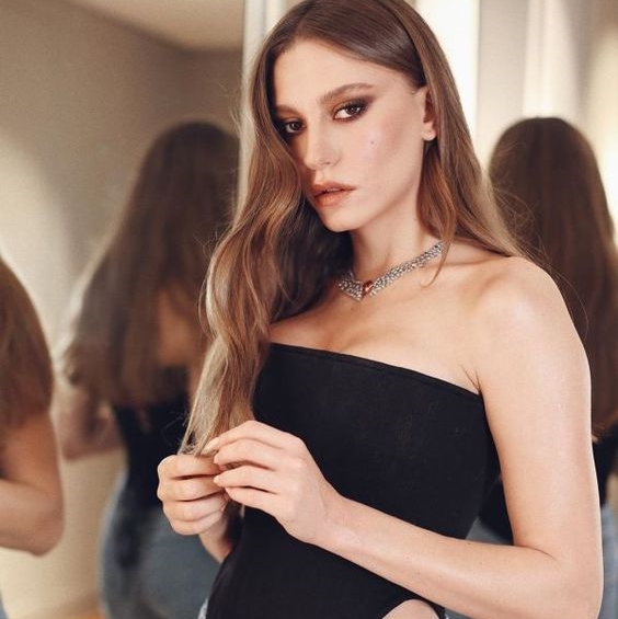 Serenay Sarıkaya as Aphrodite