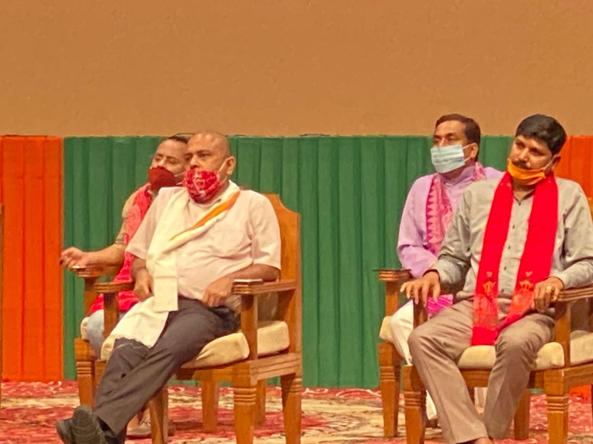 jayanta_malla's tweet photo. Glad to join the #AssamJanaSambodhan
addressed by hon @BJP4India president @JPNadda, hon NGS @rammadhavbjp, HCM @sarbanandsonwal, hon @BJP4Assam president @RanjeetkrDass and hon NEDA convenor @himantabiswa sarma.

#VirtualRallyAssam https://t.co/Nj6Ab9nJwH