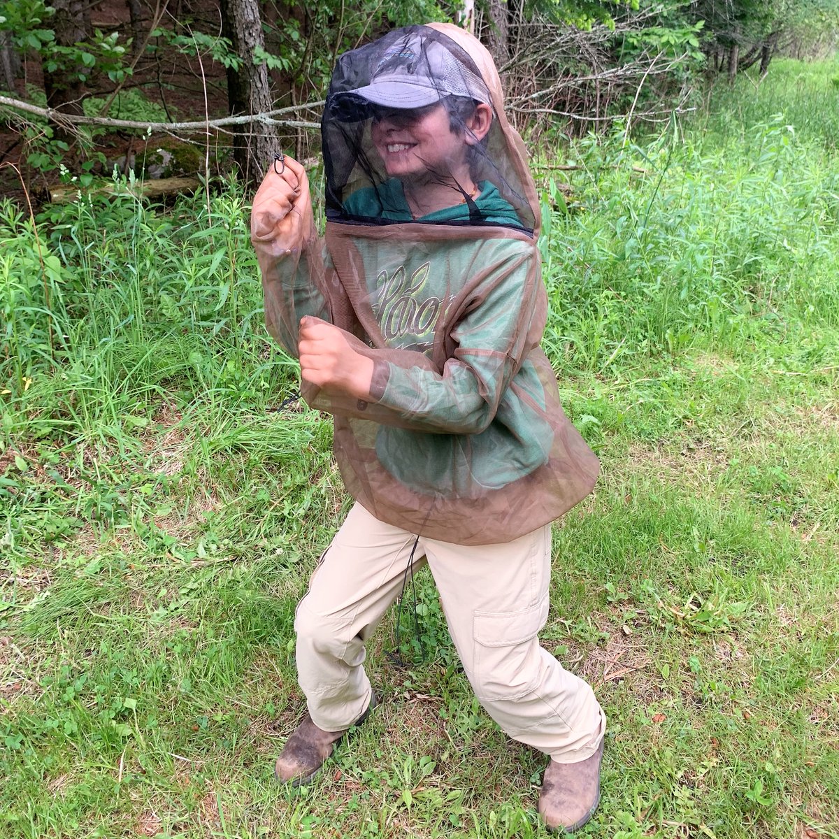 DUContario's tweet image. ✏ PARKER IN THE FIELD: Another day, another wetland with DUC’s Jenn and her son! 

Today we went to a project on a farm. We saw huge maple trees &amp;amp; a ruffed grouse. There were LOTS of bugs so I put on my bug coat. It was a great day!
#bugfighter #mrmosquito #blackfly #getoutside