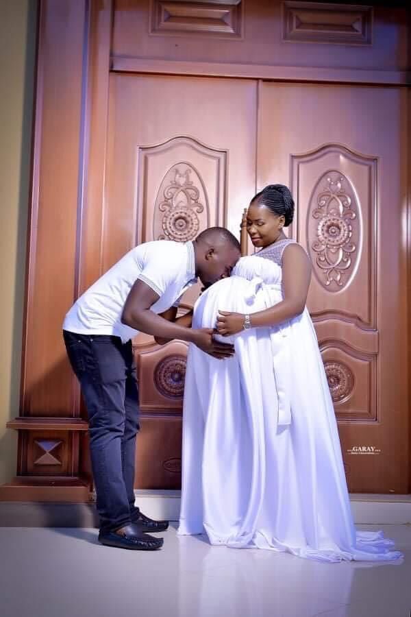 10th wedding anniversary dress code