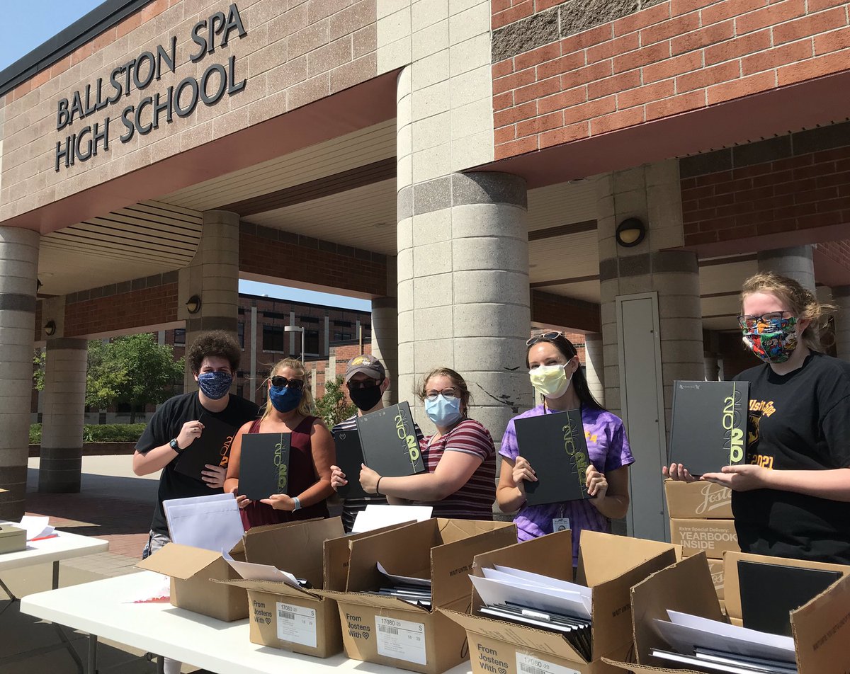 Our BSHS Yearbook staff handing out the 2019-20 yearbooks- today and tomorrow till noon <a href="/BSPAHS/">BSPAHS</a> #BSCSD <a href="/bspa2020/">bspa class of 2020</a>