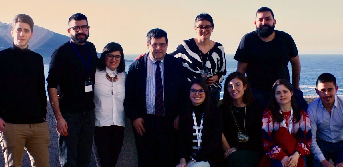 Una foto de nuestro grupo para resaltar algo de la inversión en I+D de lo q se habla poco: la Creación DE PUESTOS DE TRABAJO, y ademas CUALIFICADOS. Directos e indirectos.
A ver cuanta gente se emplea por € invertido comparado con cualquier sector
#SinCienciaNoHayFuturo