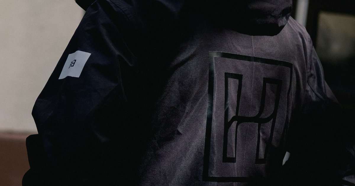 Pyydettiin @makiaclothing'lta uudet rotsit Hypementin jengille. Ei tosin näillä näkymin ole vähään aikaan käyttöä, mutta pysytään kuivana jos sade yllättää! 😎 ☀️
#hypementfamily #makiaclothing