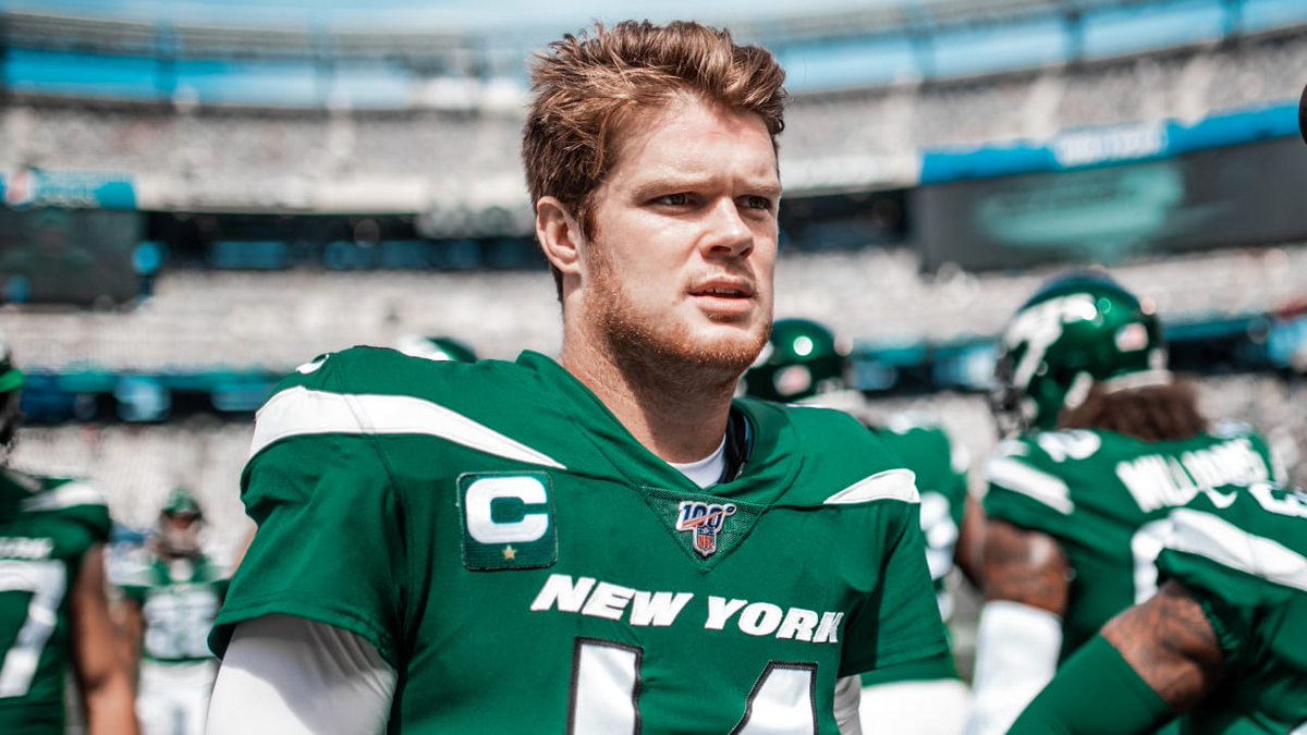 Sam Darnold: BitcoinIsn't worth anything but people seem to think it's the next big thing.