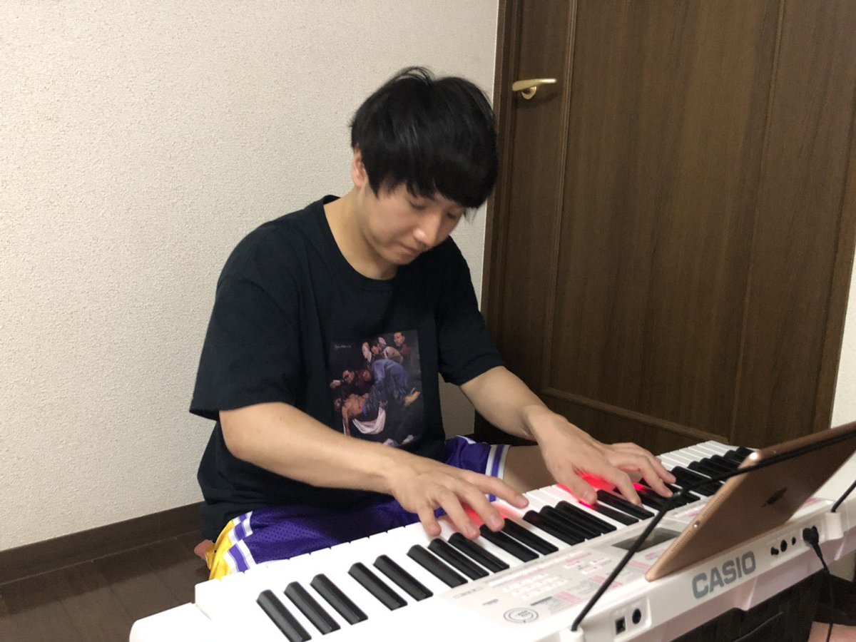 コロコロチキチキペッパーズ西野 A Twitter 100日後にpretender弾けるようになる西野 75日目 あと25日 100日後にpretender弾けるようになる西野 ピアノ初心者 新しい趣味 ピアノ キーボード 経験者の方アドバイスください Pretender Official髭男dism