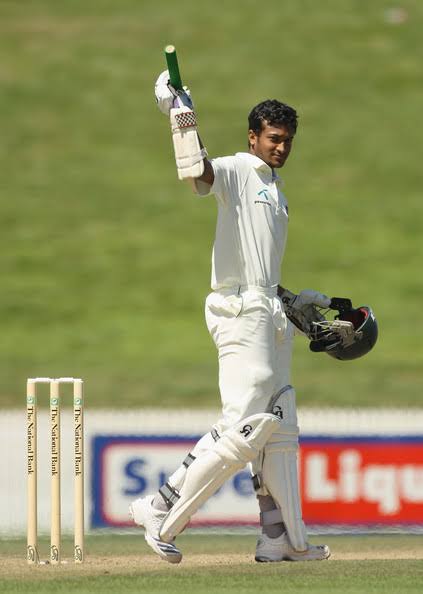 #Throwback When <a href="/Sah75official/">Shakib Al Hasan</a> made his 1st Test Century vs <a href="/BLACKCAPS/">BLACKCAPS</a> in Adelaide
