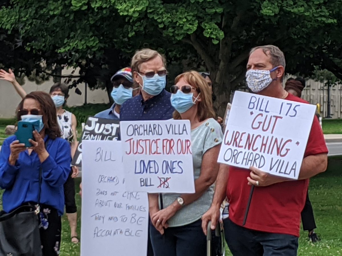 CarpAdvocacy's tweet photo. Families who have lost loved ones in #LTC protest against #onpoli #Bill161 at Queen's Park. Add your name to support seniors' access to justice.https://t.co/AcnkzPhTin https://t.co/GXOqCzE25k