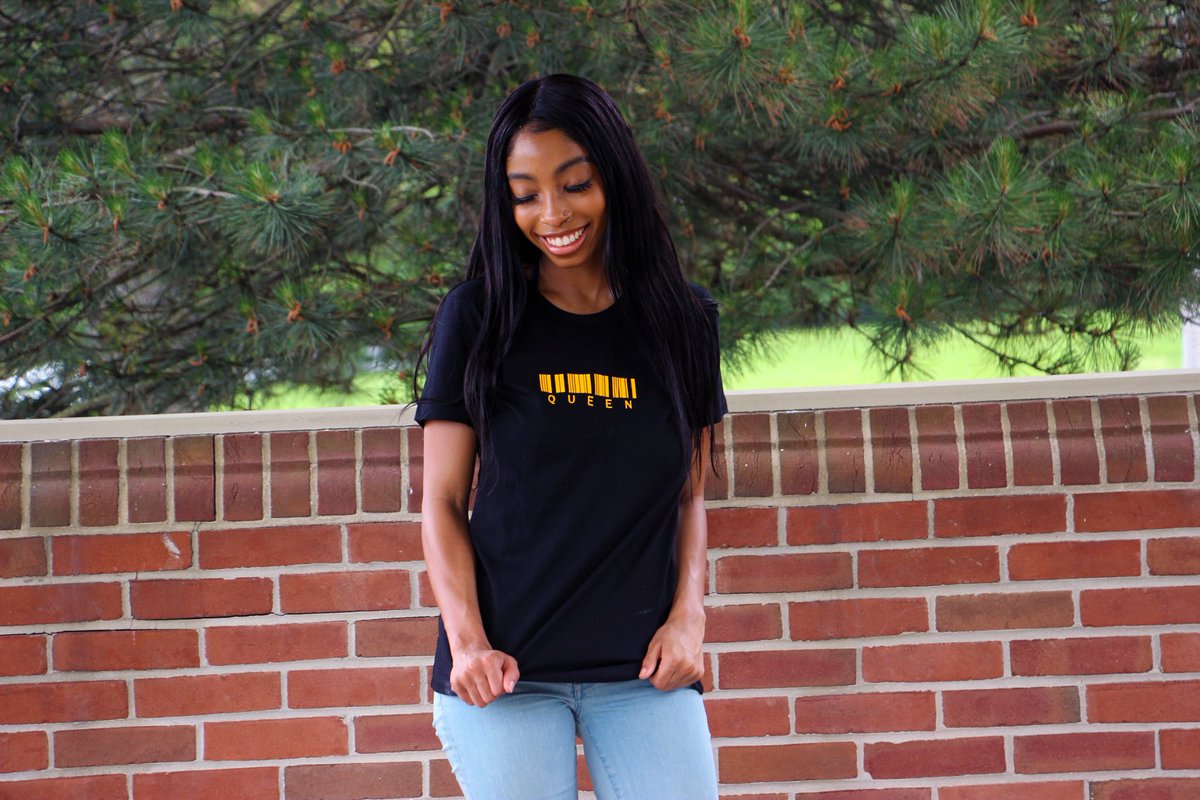 theartswill's tweet photo. Gotta love the Queens 

Model: @vivaladanni 

#gottalovethequeens #blackgirlmagic #smile #photography https://t.co/Zn7z85gkqM