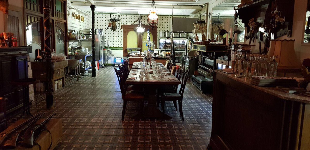 bartlvries's tweet photo. At VleeschHouwerij CRU https://t.co/nruCQ5gCOZ