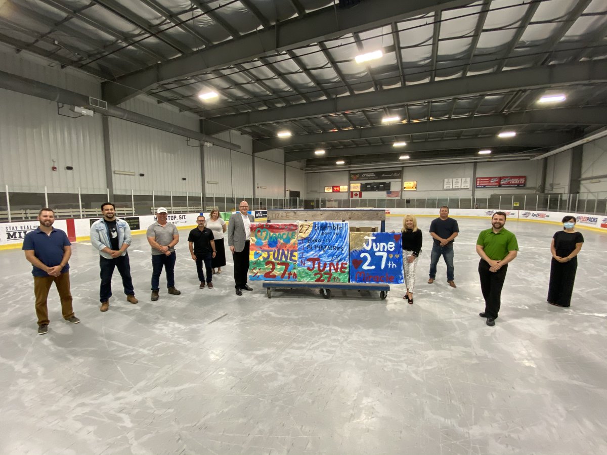 drewdilkens's tweet photo. The count down is on until the June 27th Miracle! I was honoured to lend my support at today’s news conference to remind Windsor-Essex how easy and important it is to participate in this region-wide event on Saturday.  
https://t.co/EfpwjD8EoZ 
#June27Miracle 
#YQGStandsStrong https://t.co/VBsw5HSdBH