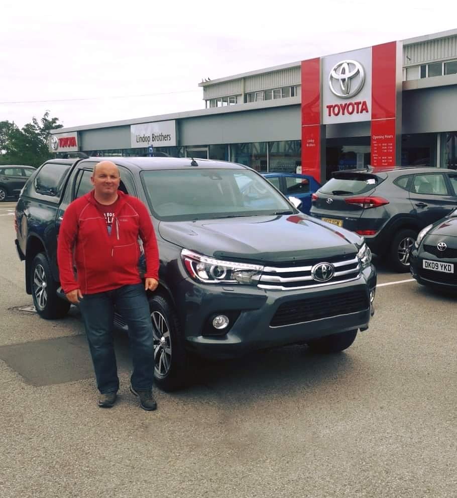 LindopToyota's tweet photo. Congratulations, Mr Hughes, on the purchase of your brand new Hilux.
Mr Hughes will be using his truck, to install and maintain Public Access Defibrillators, for the NHS!
#Toyota #Hilux #truck #Queensferry #NorthWales #Deeside #Flintshire #Chester #20plate https://t.co/MKSmkcjjbz