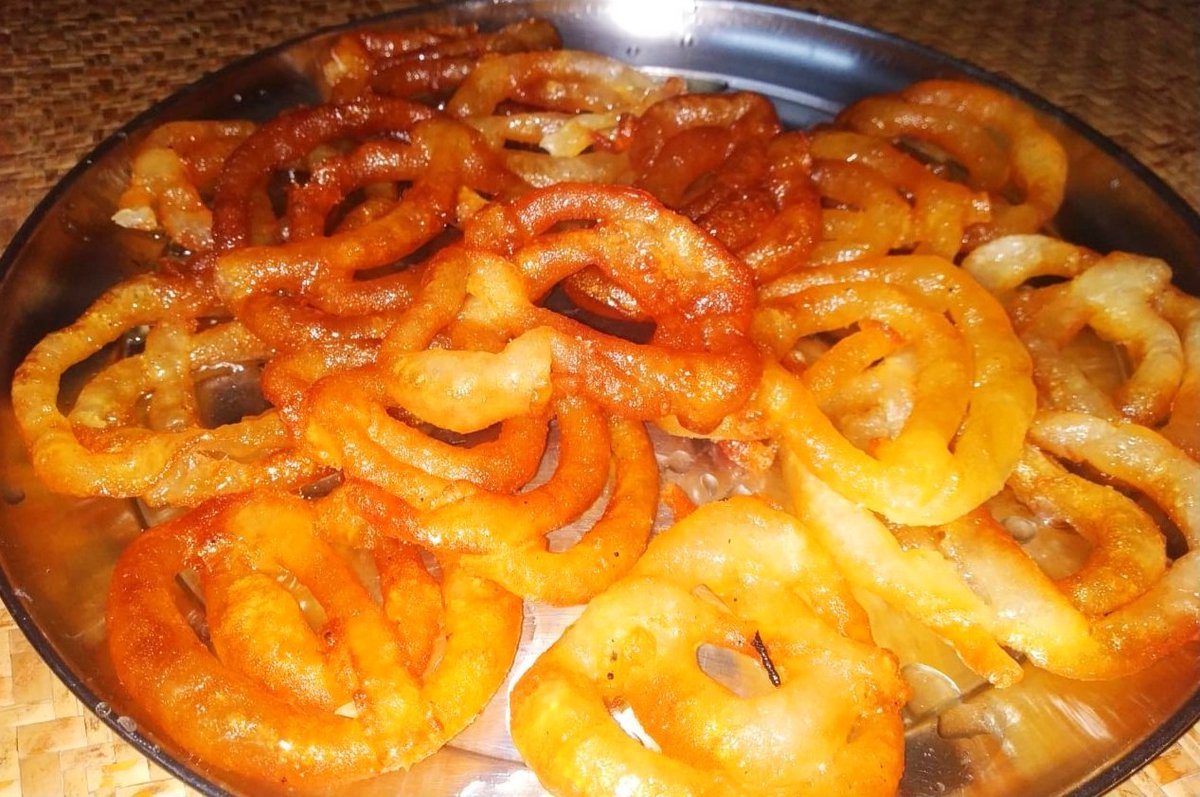 sandipannath04's tweet image. #eveningadda
#RathYatra2020 
#jilapi
#papar 
#BLACKCOFFEE 
#StayHomeStaySafe