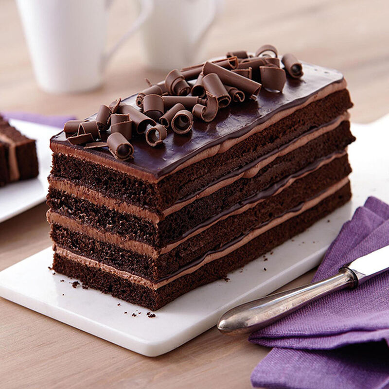 kaoru sakuraba: layered dark chocolate cake