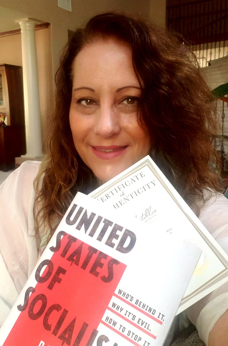 DawnsMission's tweet photo. Look at what I just received in the mail?

A signed copy of @DineshDSouza new book United States Of Socialism.  

Now I have two copies! https://t.co/wRdhX8WCkl
