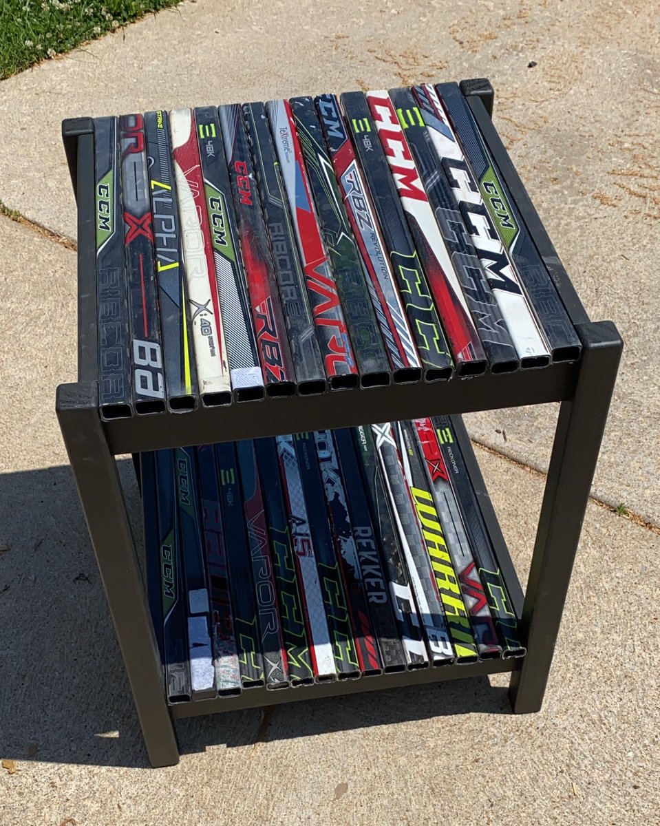 UpcycleH's tweet image. And after! The client wanted a retro green and red theme. Label it, break it down, ship it out.