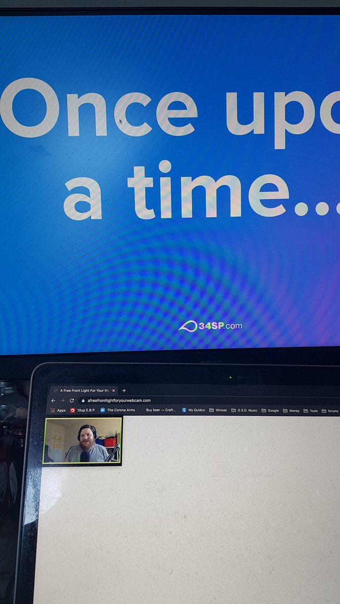 At <a href="/wpleeds/">WordPress Leeds</a> #wpleeds tonight. <a href="/tnash/">Tim Nash</a> is speaking.

I would like to thank the sponsor <a href="/DwinRhys/">Dwi'n Rhys</a> for ordering the pizza for tonight 😉