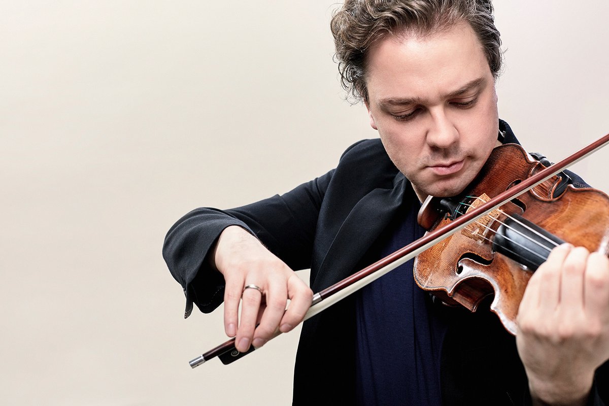 smumeadows's tweet photo. Internationally renowned violinists Alexander Sitkovetsky
and Chad Hoopes have been appointed to the Meadows string faculty beginning fall 2020. Read about these two artists below! #smumeadows #smumusic #keepgoingmeadows https://t.co/q3pUvy958G