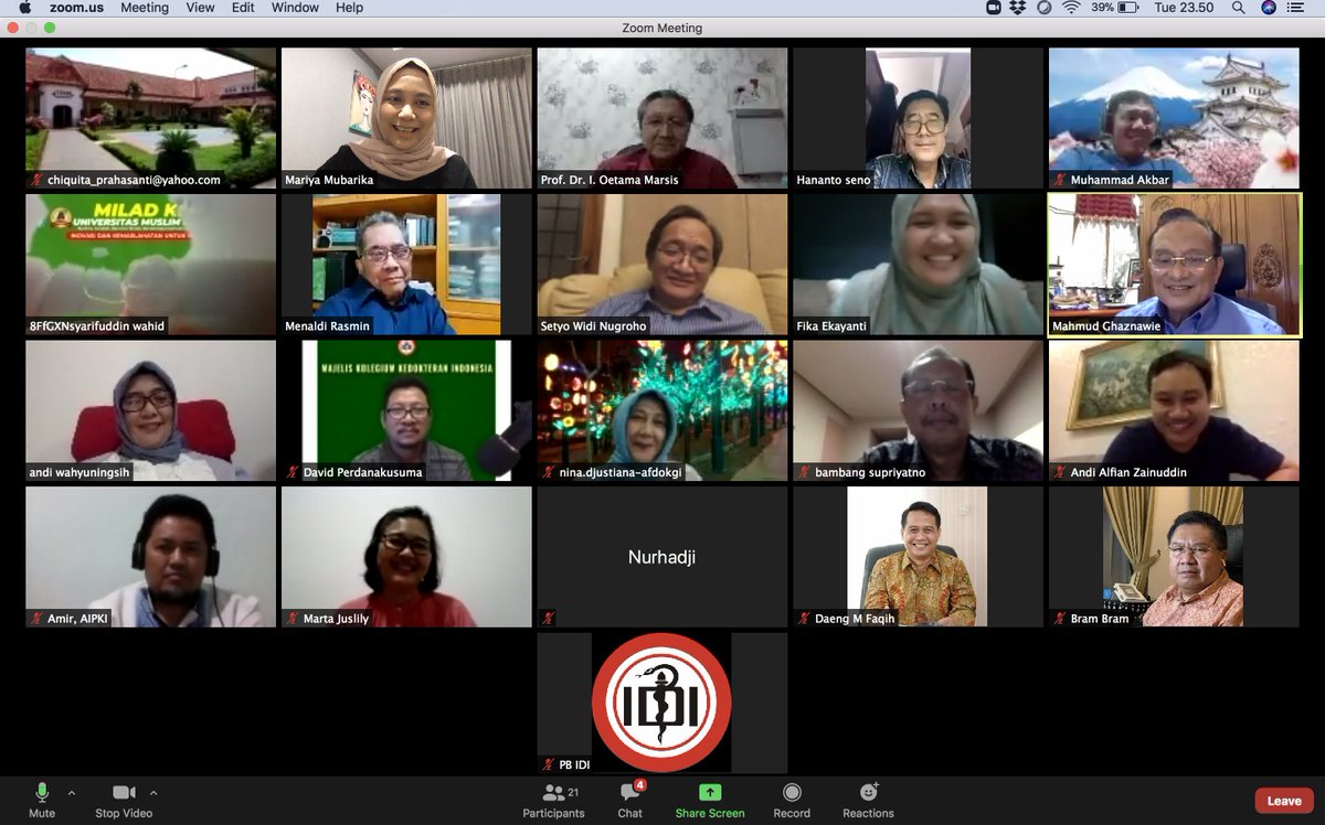 Kalau gak online biasanya malah sampai pagi....