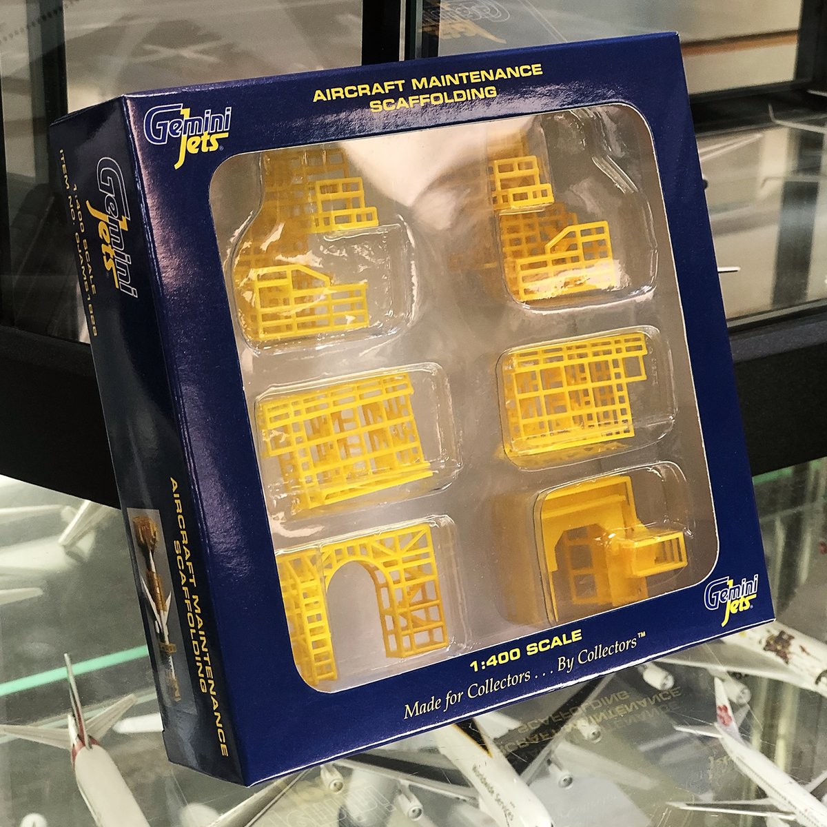 ✈️ We have Airport &amp; Model accessories for you to make the best dioramas and displays! ✈️
Browse our website with this link to find the best ones in stock: ow.ly/nMQN50yYz5c
Item Pictured: GJ1828 Aircraft Maintenance Scaffolding 1:400 scale
Link: ow.ly/3TIQ30qtoqL