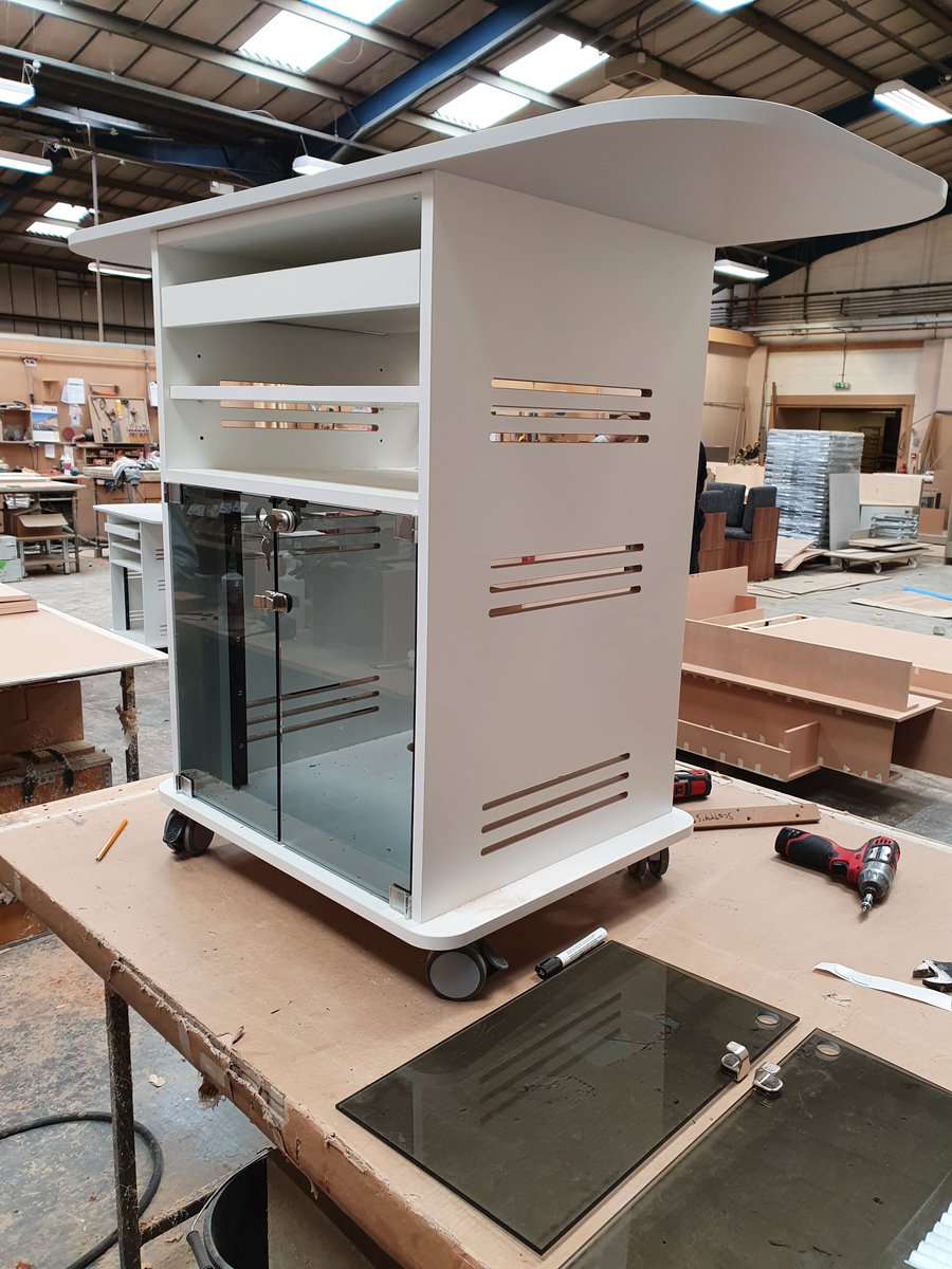 TurningLeafUK's tweet photo. In these difficult times, we are blessed to still be working on large University roll outs...all manufactured in house, within 3 weeks. 

We are manufacturers, rather than suppliers, therefore keeping costs down! 

#ukmfg #ukmanufacturing #MadeInBritain https://t.co/ybKYd4Khpu