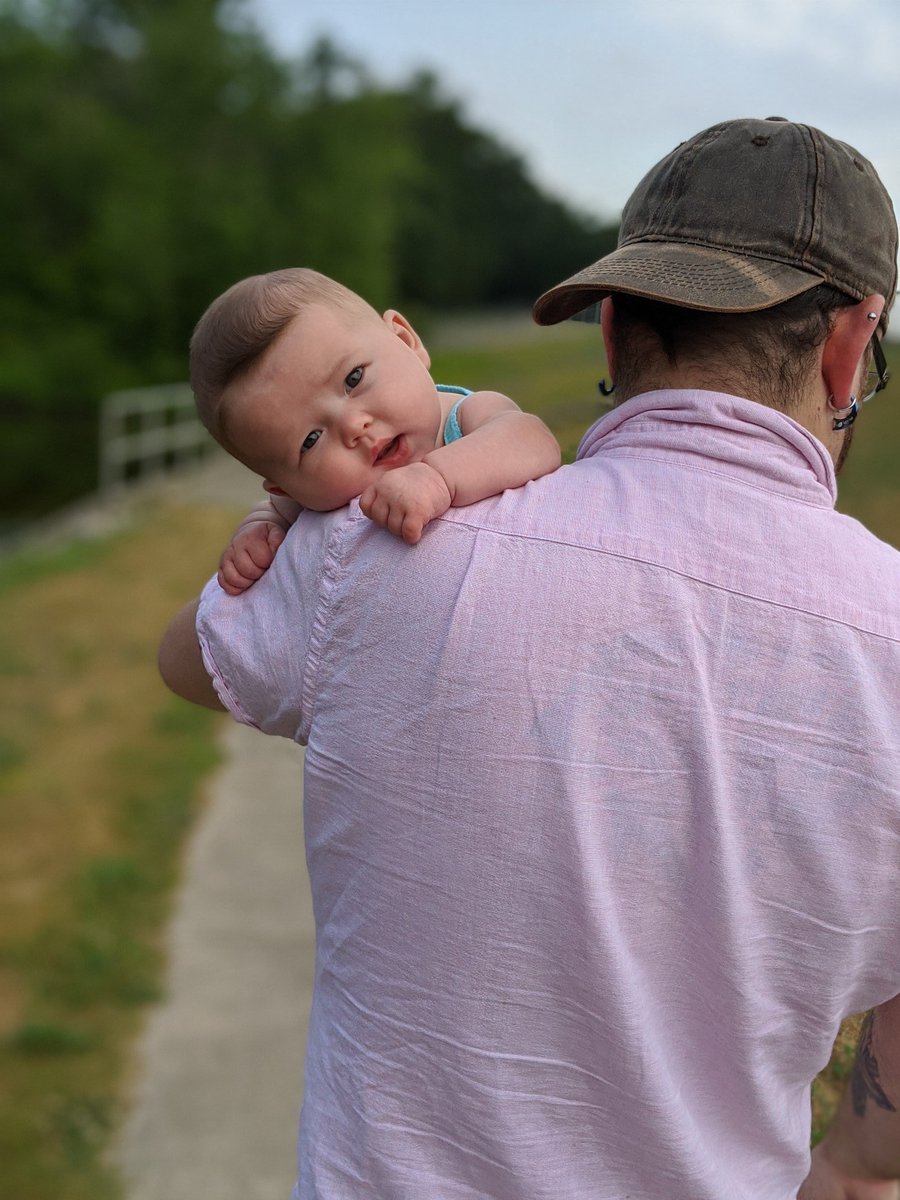 perfection. 💗

#scarlettannhall #14weeksold #fourteenweeksold #fourteenweeks #14weeks #baby #infant #babygirl #3monthsold #threemonthsold #perfection #daddysgirl #love