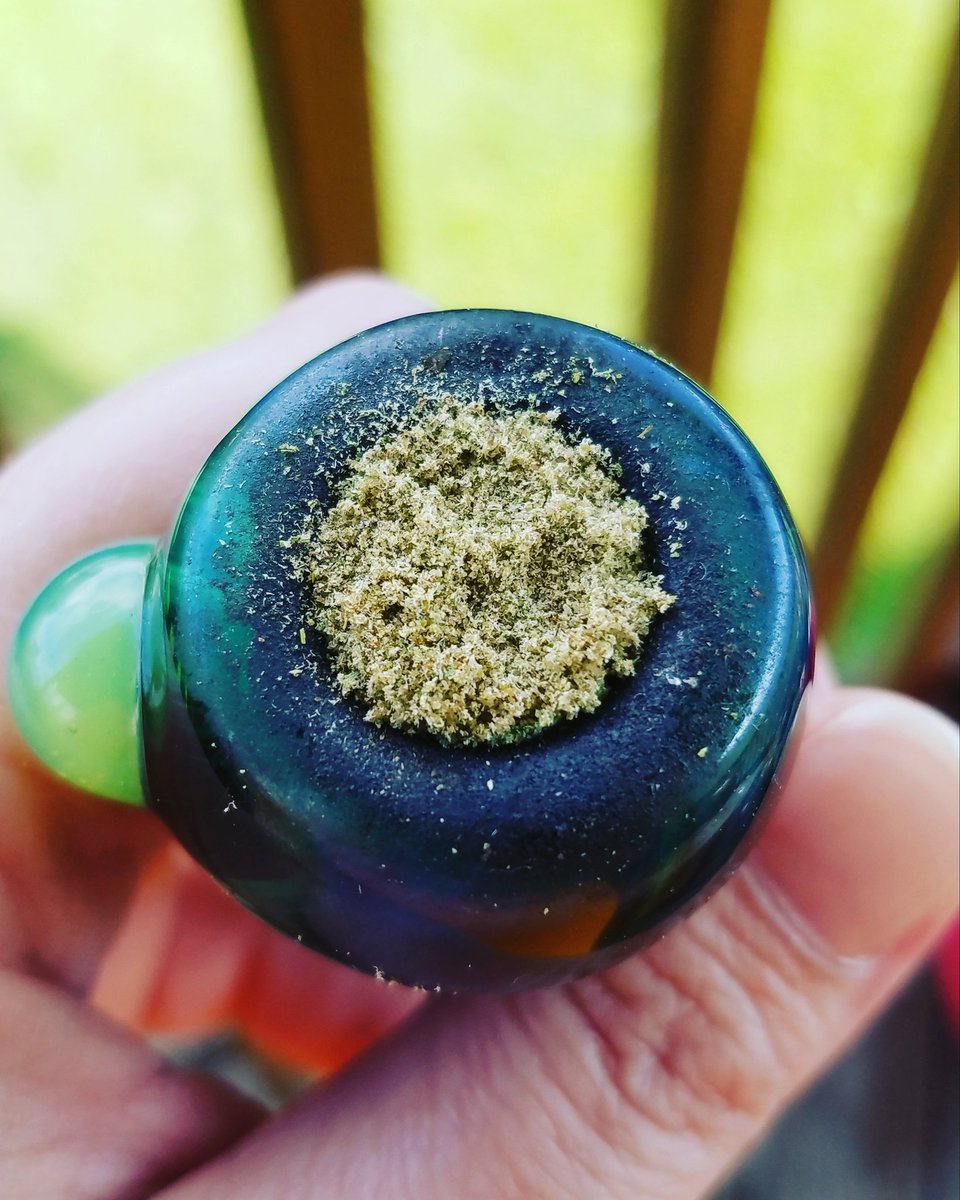 LongHaired_One's tweet photo. Happy #TokinTuesday 🌱

#IAmCannabis #TokeTime 
#Chillum #High #THC #MMJ 
#CannabisCulture #SmokinJs 
#HighSociety #420Life #Glass 
#AddictedToGlass 👽☁️ https://t.co/geaiZKCsVA
