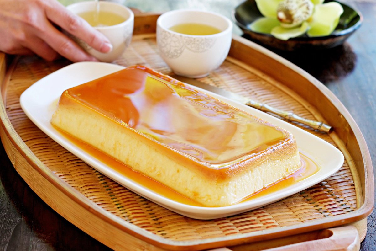 michiru enjoji: banh gan (a vietnamese coconut cream with lemongrass)