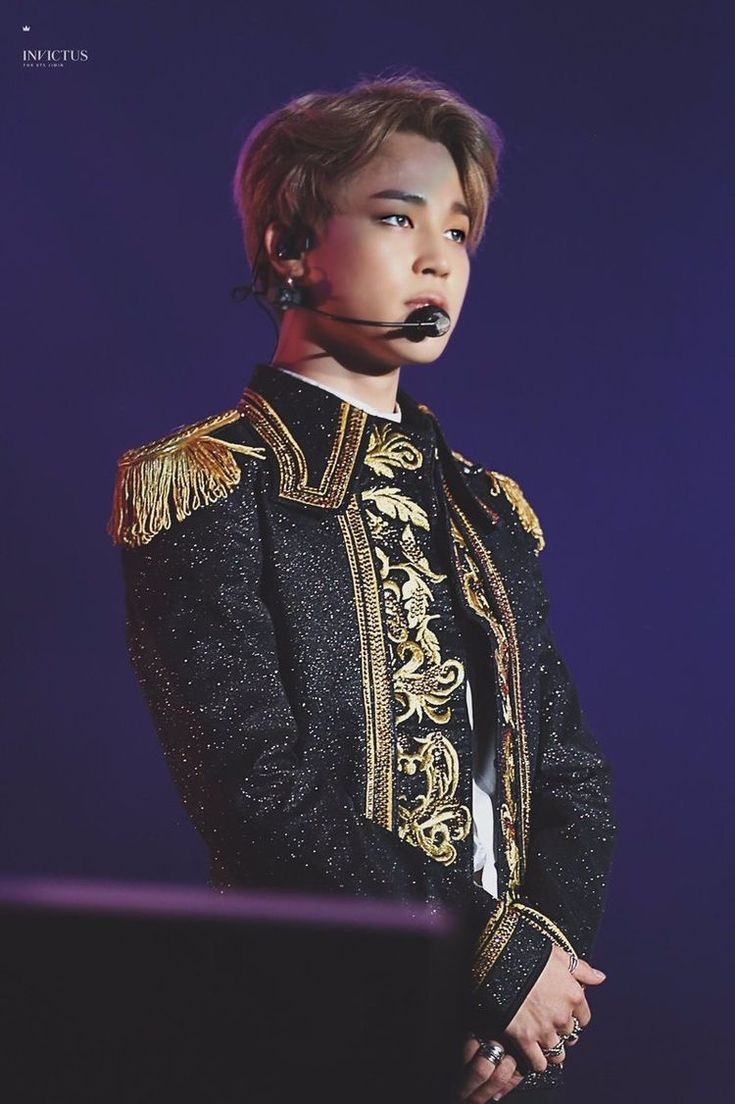 Park Jimin is the "prince charmant" in every princess story .. ♡-A thread