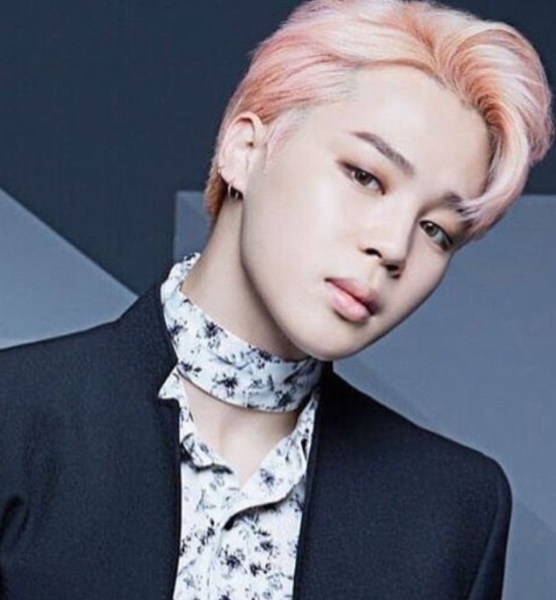 Park Jimin is the "prince charmant" in every princess story .. ♡-A thread