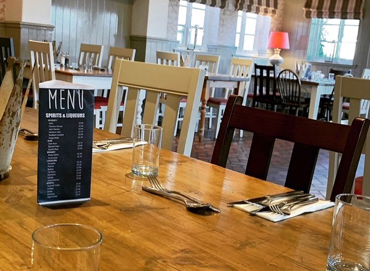 The Rose & Crown tweet media