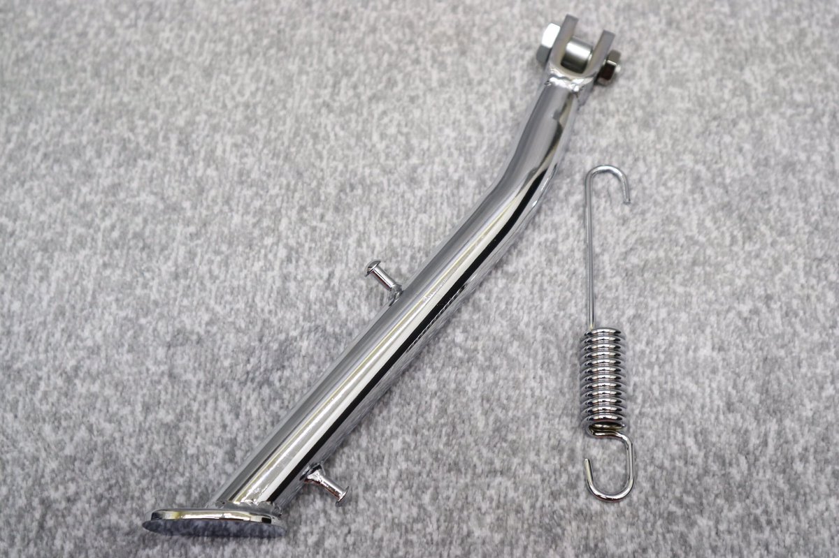 akiyanparts's tweet photo. #新商品
#今回はノーマル対応です
#サイドスタンド
#cbx400f
#cbx550F
#メッキ

#旧車會
#nc07
#pc04
#純正対応
#25センチ

こちらで販売してます😁
↓
#アキヤンのバイクパーツ
https://t.co/6K6gf1KCHW

#アキヤンの中古パーツ
https://t.co/iDVahQ125J https://t.co/wueYk9pBq8
