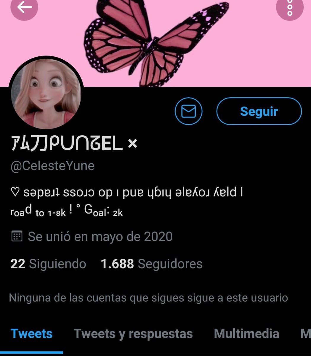 vhoneymoonxart's tweet photo. My friend try to talk with her but she still act like a freaking innocent. GUYS UNDERSTAND SHE IS A SCAMMER, DON'T FOLLOW HER AND PLEASE MAKE THIS VIRAL. SHE SCAMMED ME FOR A VAL HALO 2019 AND DARLING VALENTINA HEELS. #royalehightrading #royalehightrades #royalehighscammer https://t.co/5c4mcfkoqu