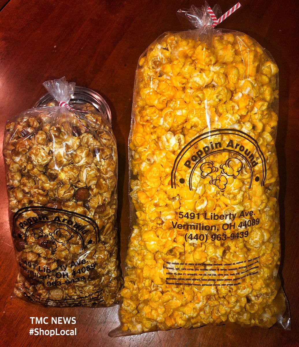 TMCNEWS's tweet photo. From our #ShopLocal #EatLocal files: On Monday, I stopped & chatted with the owner of “Poppin Around Gourmet Popcorn” in Vermillon. I ended up leaving with a bag of cheddar cheese, a bag of Carmel/Peanut and some cinnamon pecans.
All of which were fresh & very tasty.
#PopLocal https://t.co/y8siObe4fv