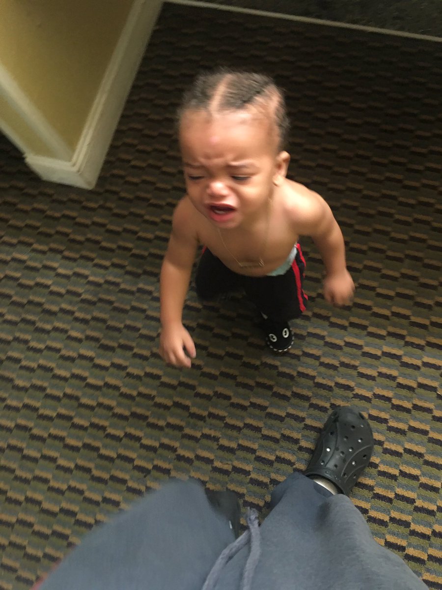 Rob____Marley's tweet photo. When I take yo bitch this how u gone look 😂😂😂😂 

Son wasn’t feeling good lol I love em to death I swear https://t.co/d3NfzOhmoX
