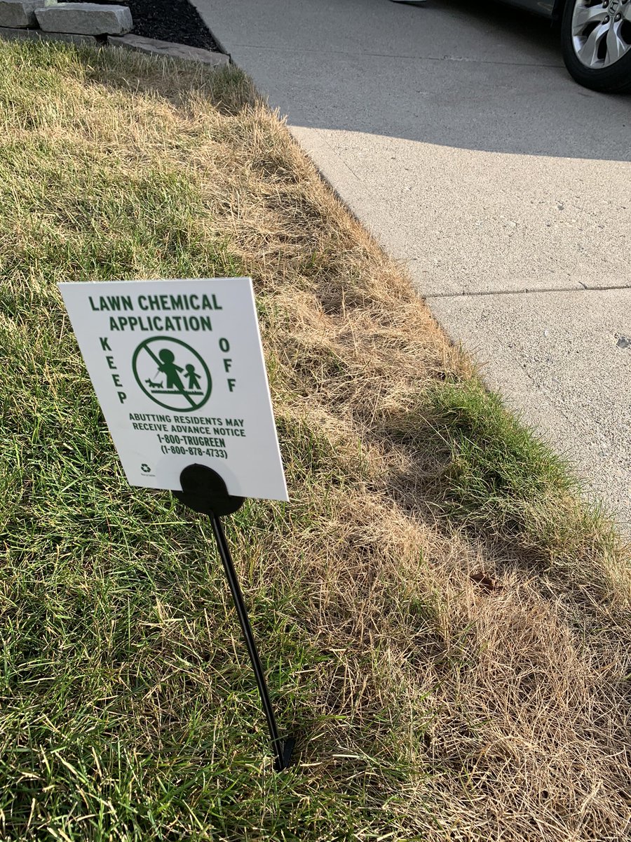 Grass was green when we left for work today..  thanks for the lawn service today <a href="/TruGreen/">TruGreen</a>