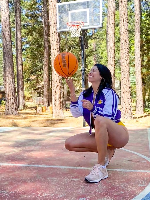 Born &amp; Raised in LA 😉 https://t.co/LhkmLTtB5W<a href="/tag/mexico"class="tags"><span>#mexico</span></a><a href="/tag/freedom"class="tags"><span>#freedom</span></a><a href="/tag/adventuretime"class="tags"><span>#adventuretime</span></a><a href="/tag/adventure"class="tags"><span>#adventure</span></a><a href="/tag/mentalhealth"class="tags"><span>#mentalhealth</span></a>