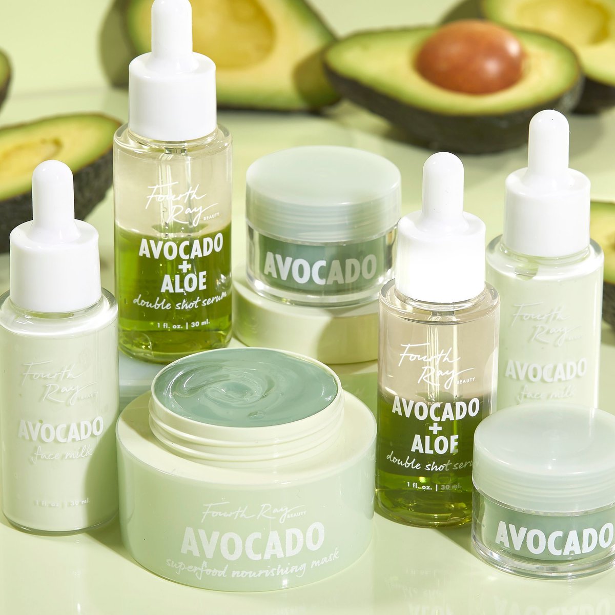 FourthRayBeauty's tweet photo. 🥑 #GIVEAWAY 🥑 

We are giving away the ENTIRE Fourth Ray Superfood Collection to 3 winners for another chance to win checkout our IG! 

To Enter 
🥑 Like &amp; RT
🥑 Follow @fourthraybeauty https://t.co/4JyEEm9czz
